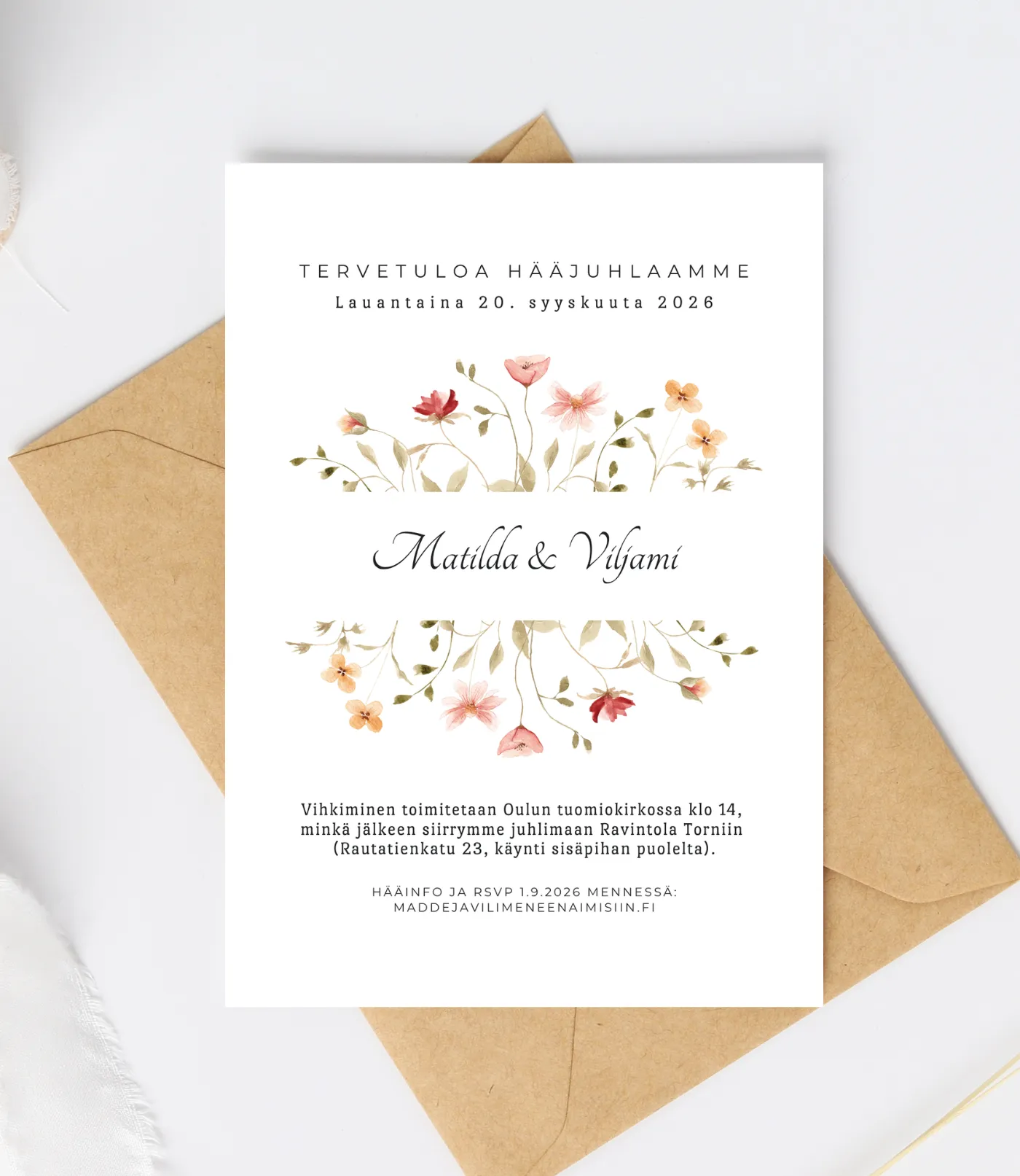 Kuvassa hääkutsu ja kirjekuori